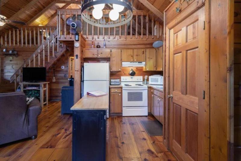 Mountain Time Cabin, Hot Tub, Fire Pit, Fireplace Villa Blue Ridge Exterior foto